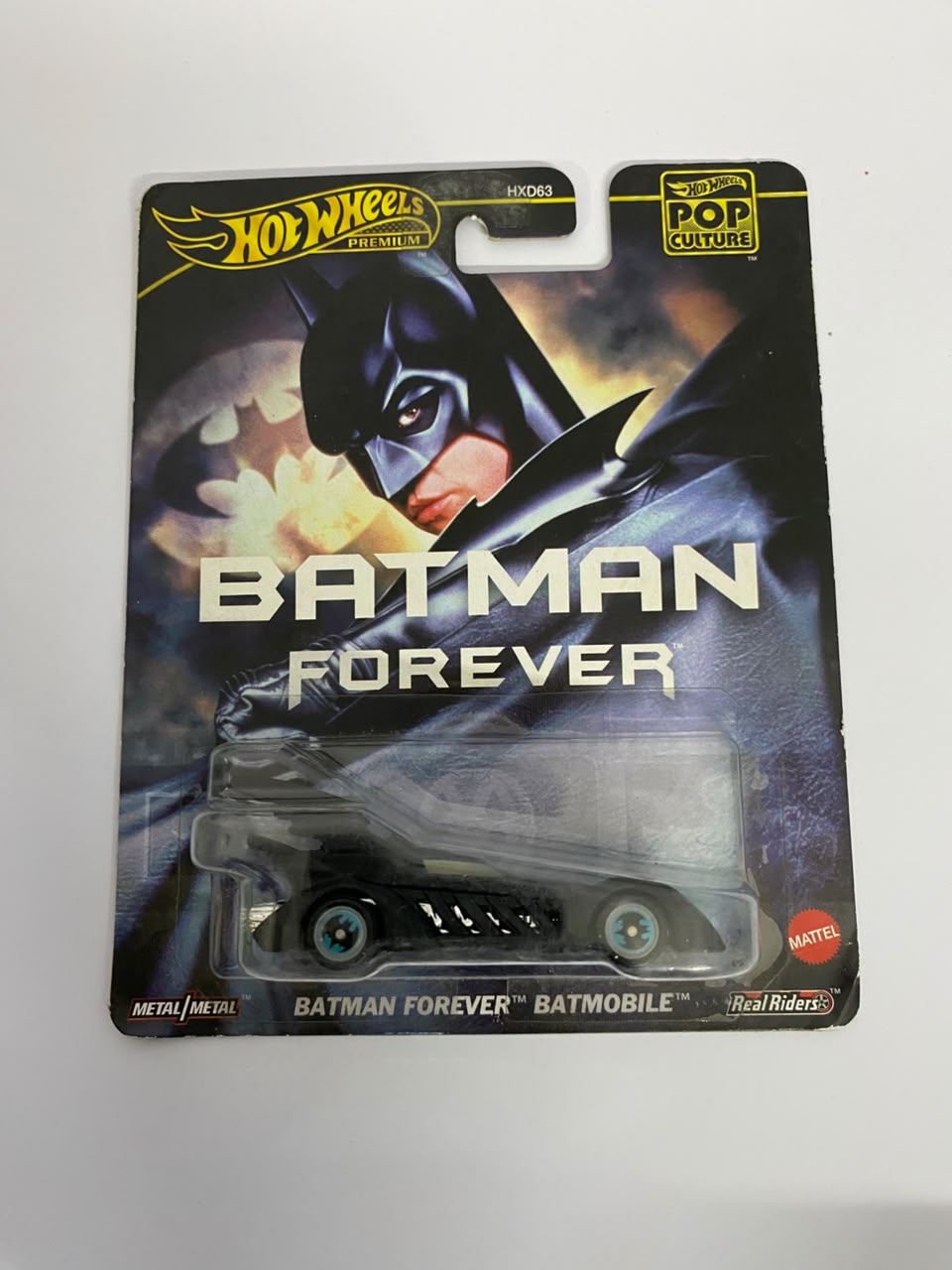Hot Wheels Premium Pop Culture: Batman Forever Batmobile – 1:64 Scale Diecast Car (Real Riders)