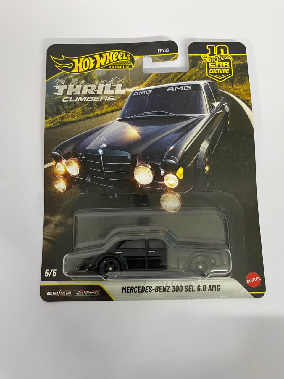 Hot Wheels Premium Car Culture: Thrill Climbers – Mercedes-Benz 300 SEL 6.8 AMG (Black) 1:64 Scale Diecast Car (Real Riders)