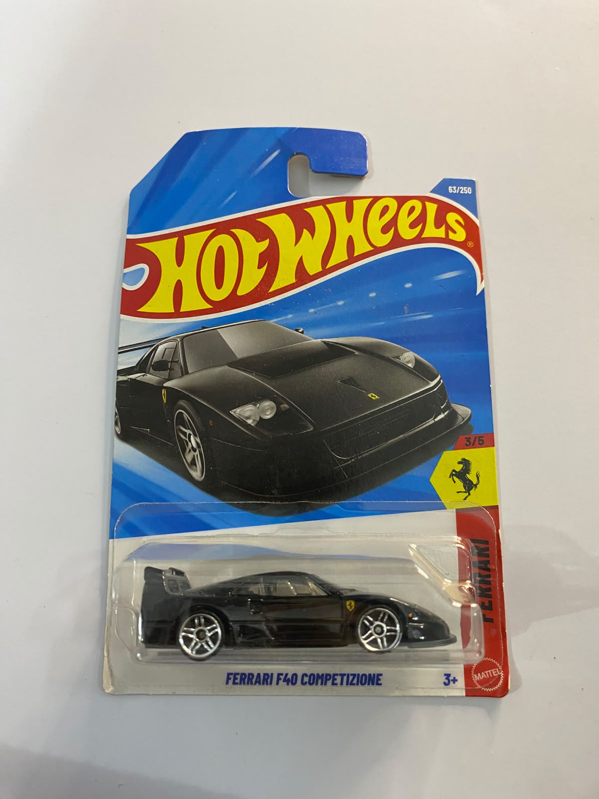 Hot Wheels Mainline Ferrari Series: Ferrari F40 Competizione – 1:64 Scale Diecast Track Car