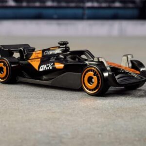 HW formula F1 pack of 5 1:64 die cast by hot wheels